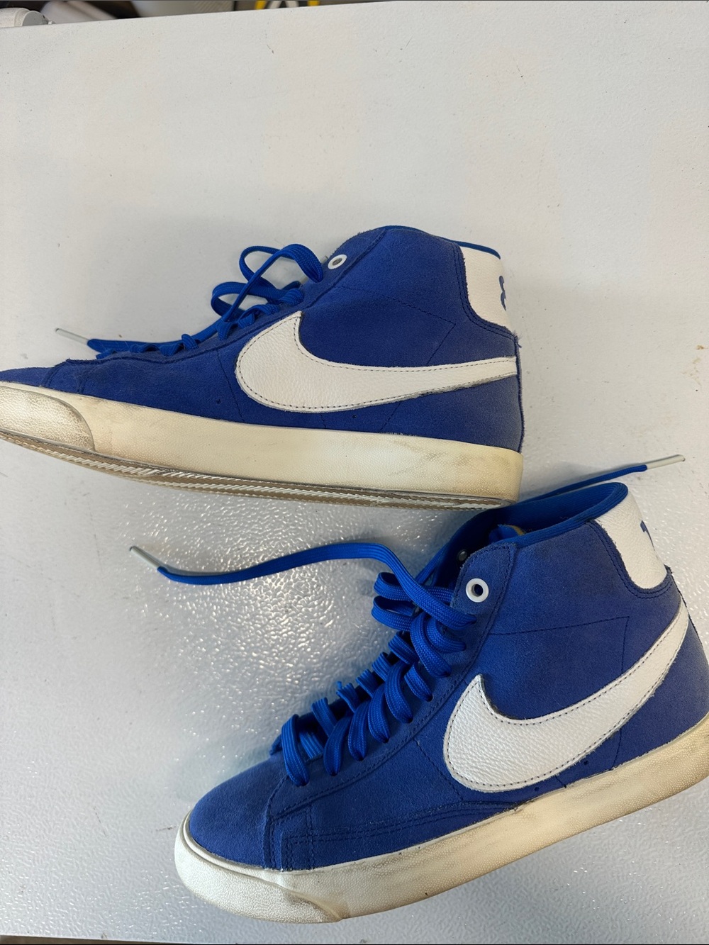 Nike stranger things blazer mid sneakers